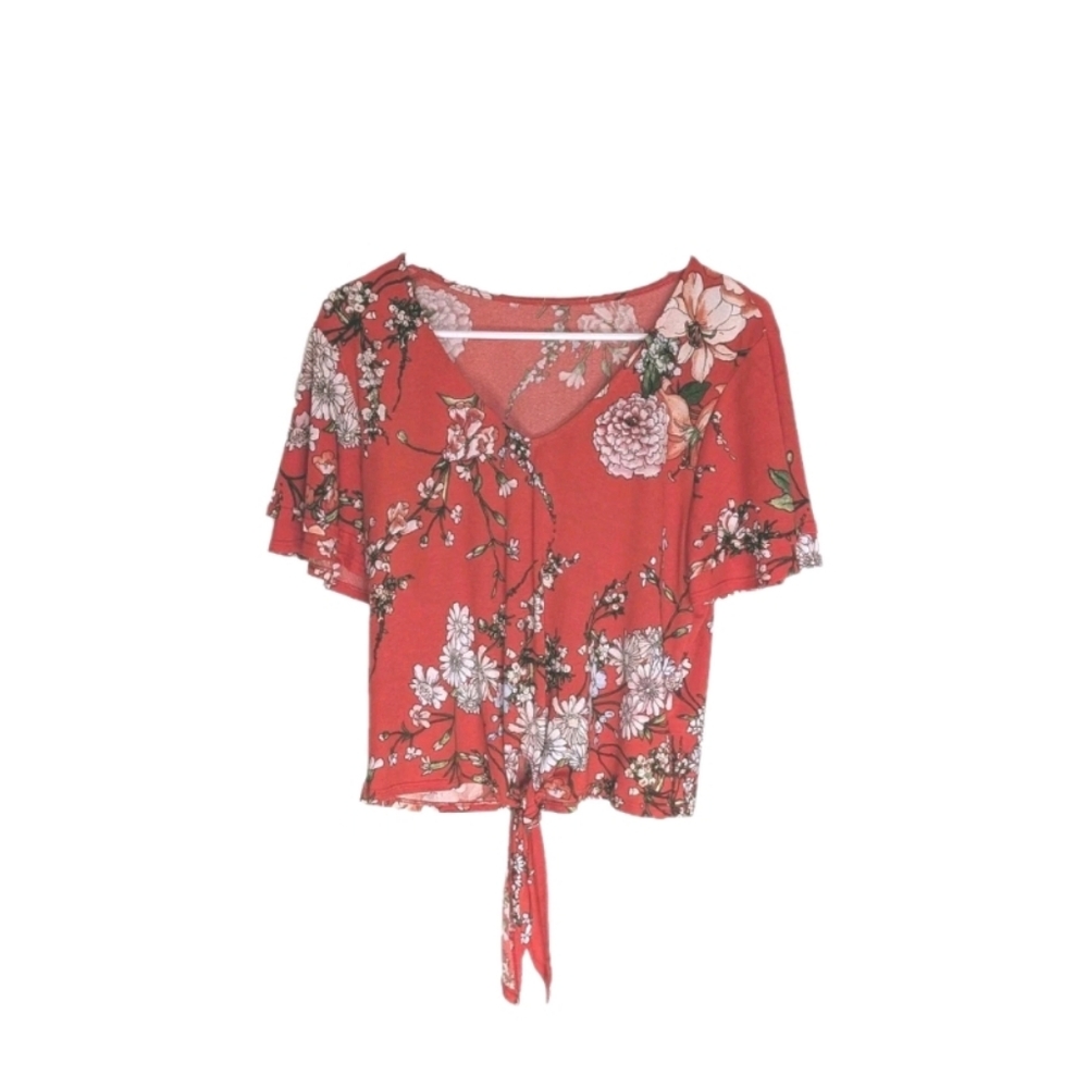 Romantic red floral tie-front crop top Double flutter sleeves.
